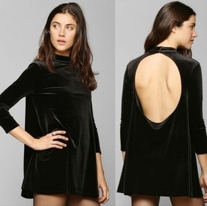 Anthropologie | Kimchi Blue Openback Velvet Tunic Black Dress XSMALL